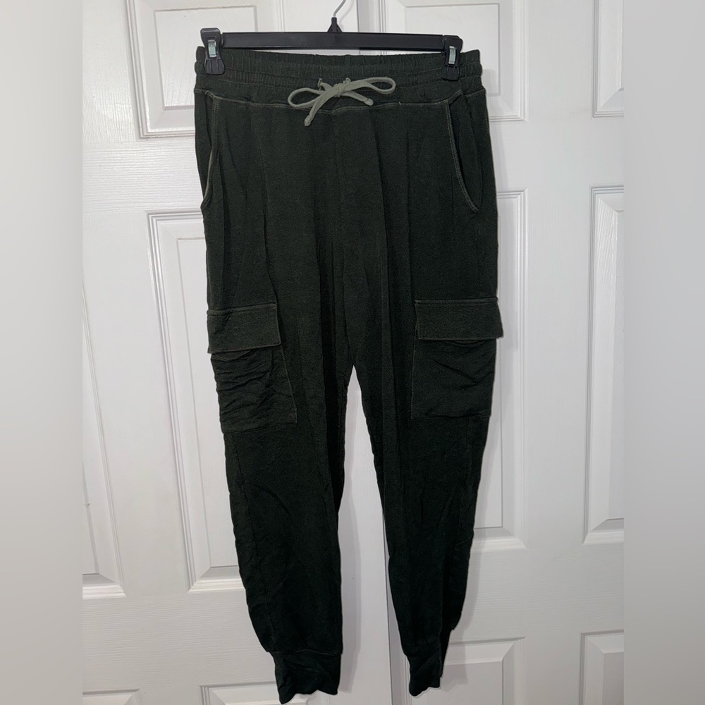 Sundry for Evereve Green Everyday Cargo Jogger